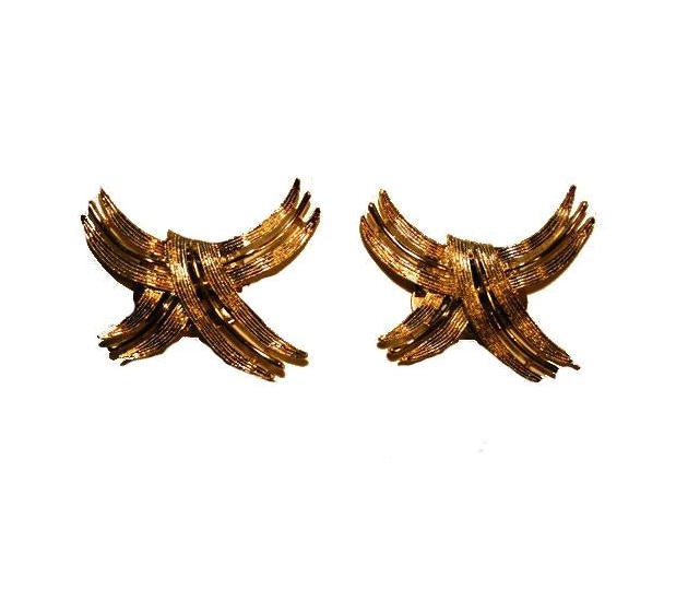 Kenkäklipsit, Wings