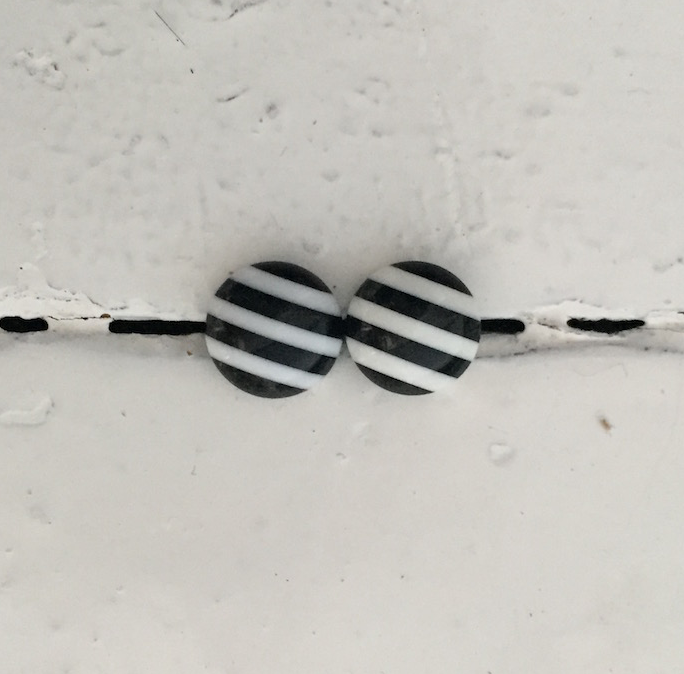 Korvakorut, Audrey stripes small