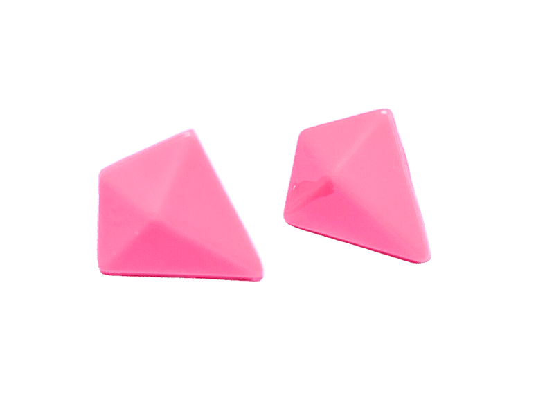 Korvakorut, Pinkki Timantti