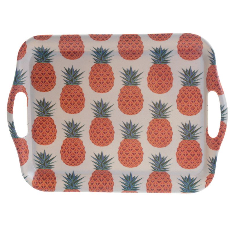 Tarjotin tehty ekologisesta bambusta, ananas