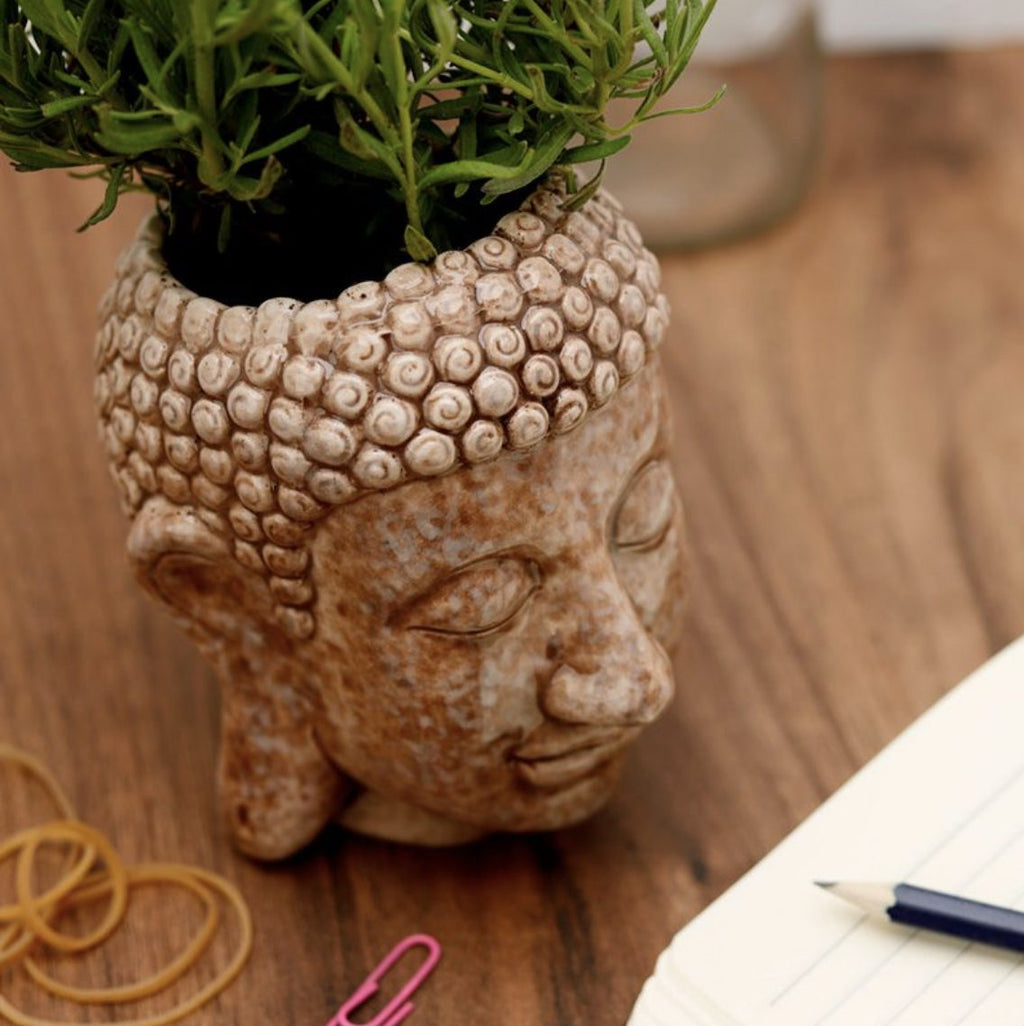 Thai Buddha keraaminen kukkaruukku